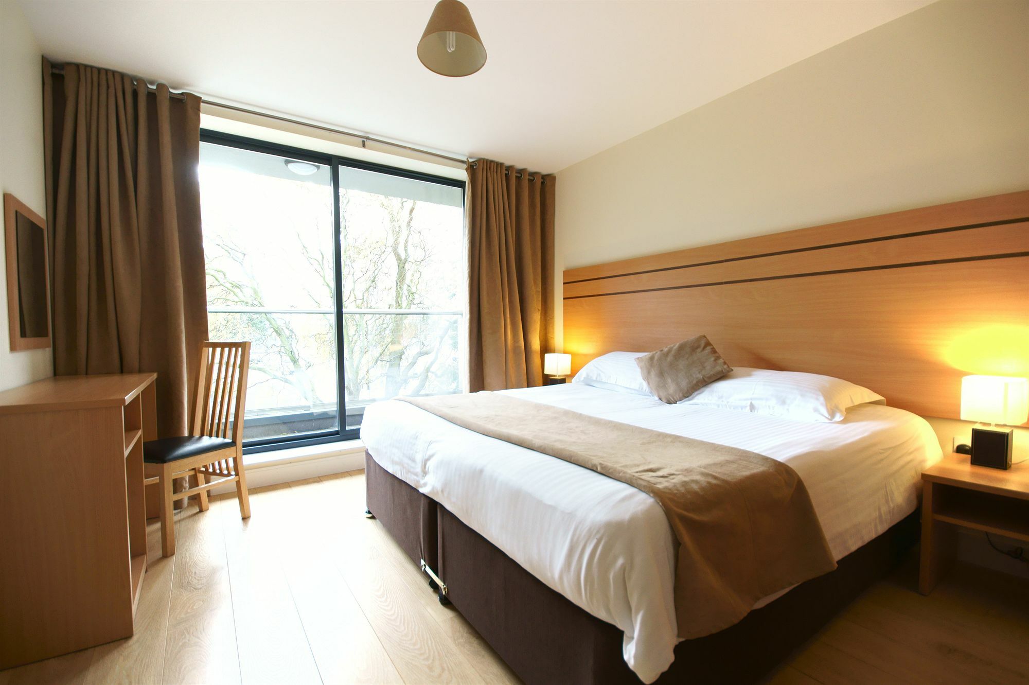 Lodge Drive Serviced Apartments Enfield Ngoại thất bức ảnh
