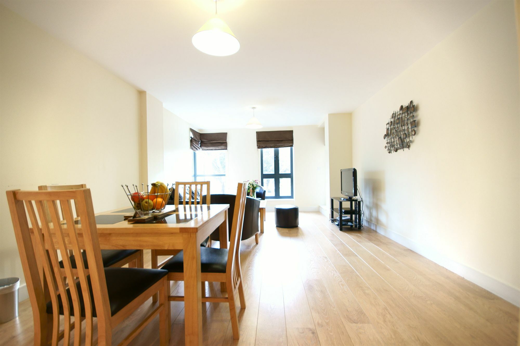 Lodge Drive Serviced Apartments Enfield Ngoại thất bức ảnh